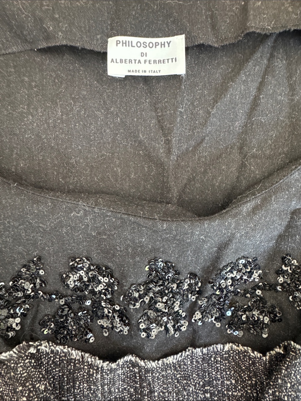 Philosophy di Alberta Ferretti Black Sequin Floral cocktail dress